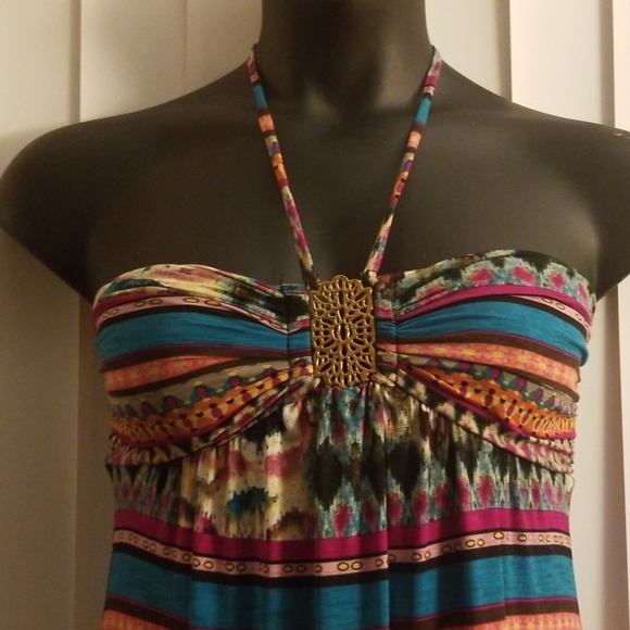 Halter summer dress - Picture 2 of 4